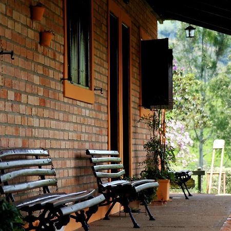 Estalagem Usina Velha Hotel Passa Quatro Esterno foto