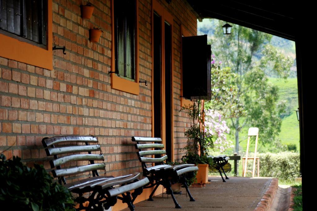 Estalagem Usina Velha Hotel Passa Quatro Esterno foto